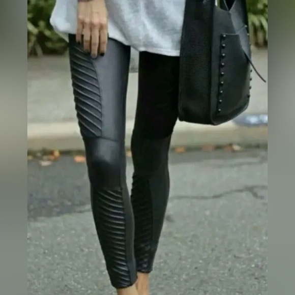 Spanx Faux Leather Black Moto Leggings - Picture 2 of 7